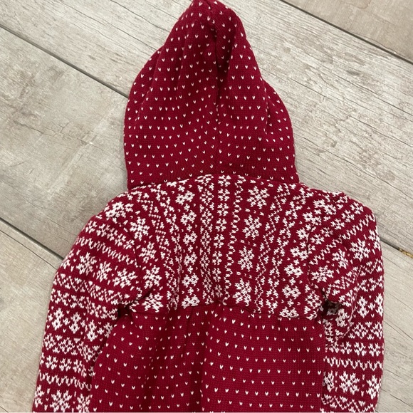 Savannah Baby Toddler Girl Red Hooded Knitted Holiday Winter Dress Size 24m - Picture 4 of 5
